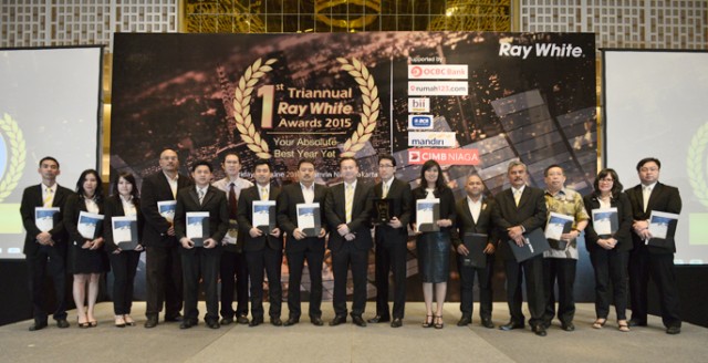 1st Tri Annual Awards 2015 Ray White di Indonesia